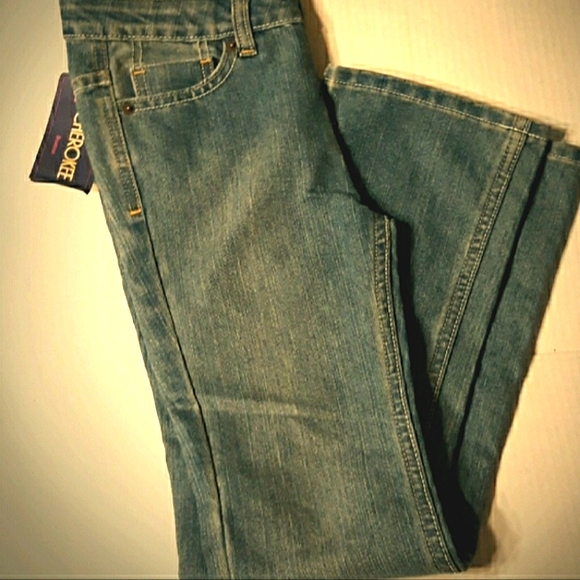 NWT* Girls Cherokee 5 Pocket Bootcut flare Jean's - Picture 4 of 11